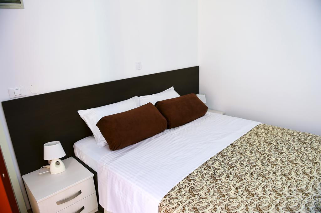 Apartments Zdjelar بوريتش المظهر الخارجي الصورة