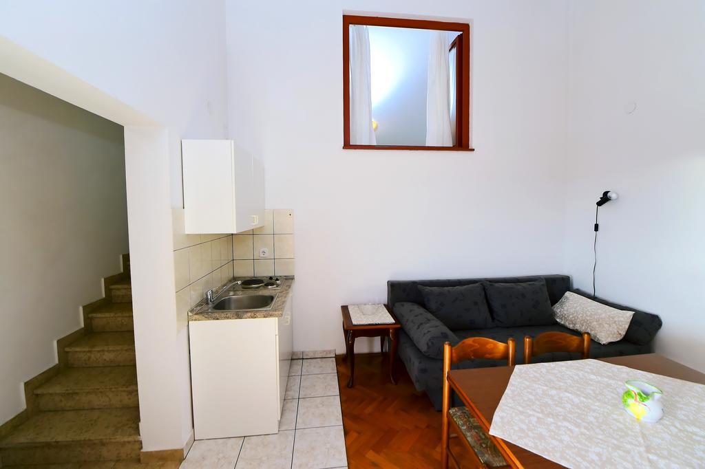 Apartments Zdjelar بوريتش المظهر الخارجي الصورة