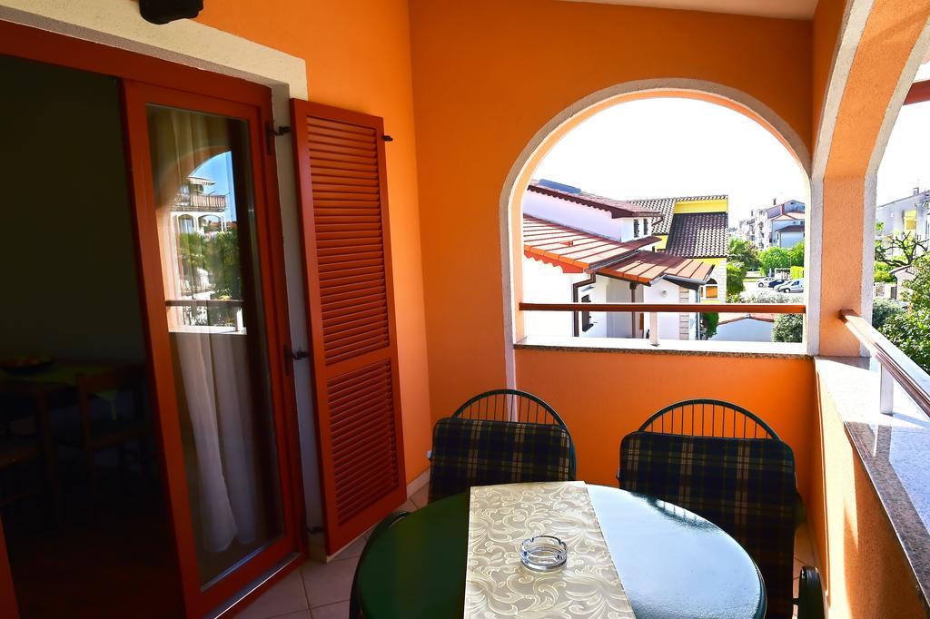 Apartments Zdjelar بوريتش المظهر الخارجي الصورة
