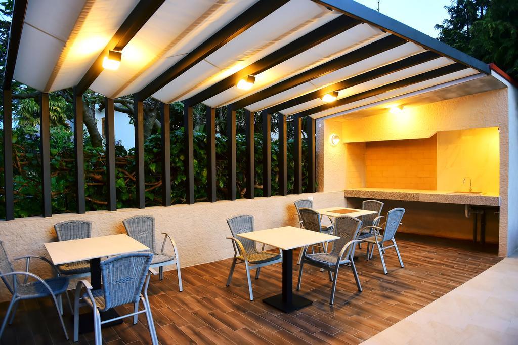 Apartments Zdjelar بوريتش المظهر الخارجي الصورة